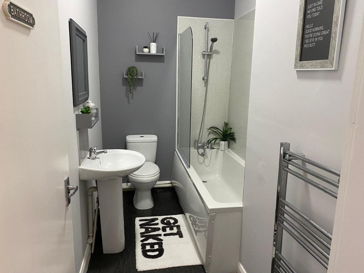 Blackpool Sleepover Apartment 1 Free Parking Sleeps 6 Εξωτερικό φωτογραφία
